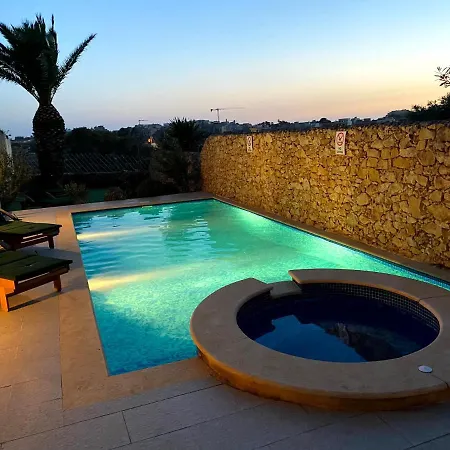 Sunset * Gharb (Gozo)